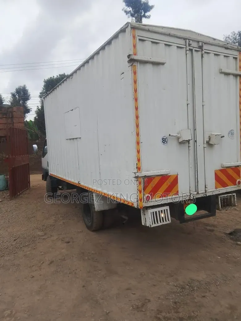 Mitsubishi Canter