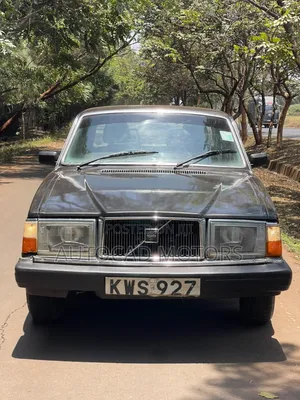 Volvo 240 1983 Brown