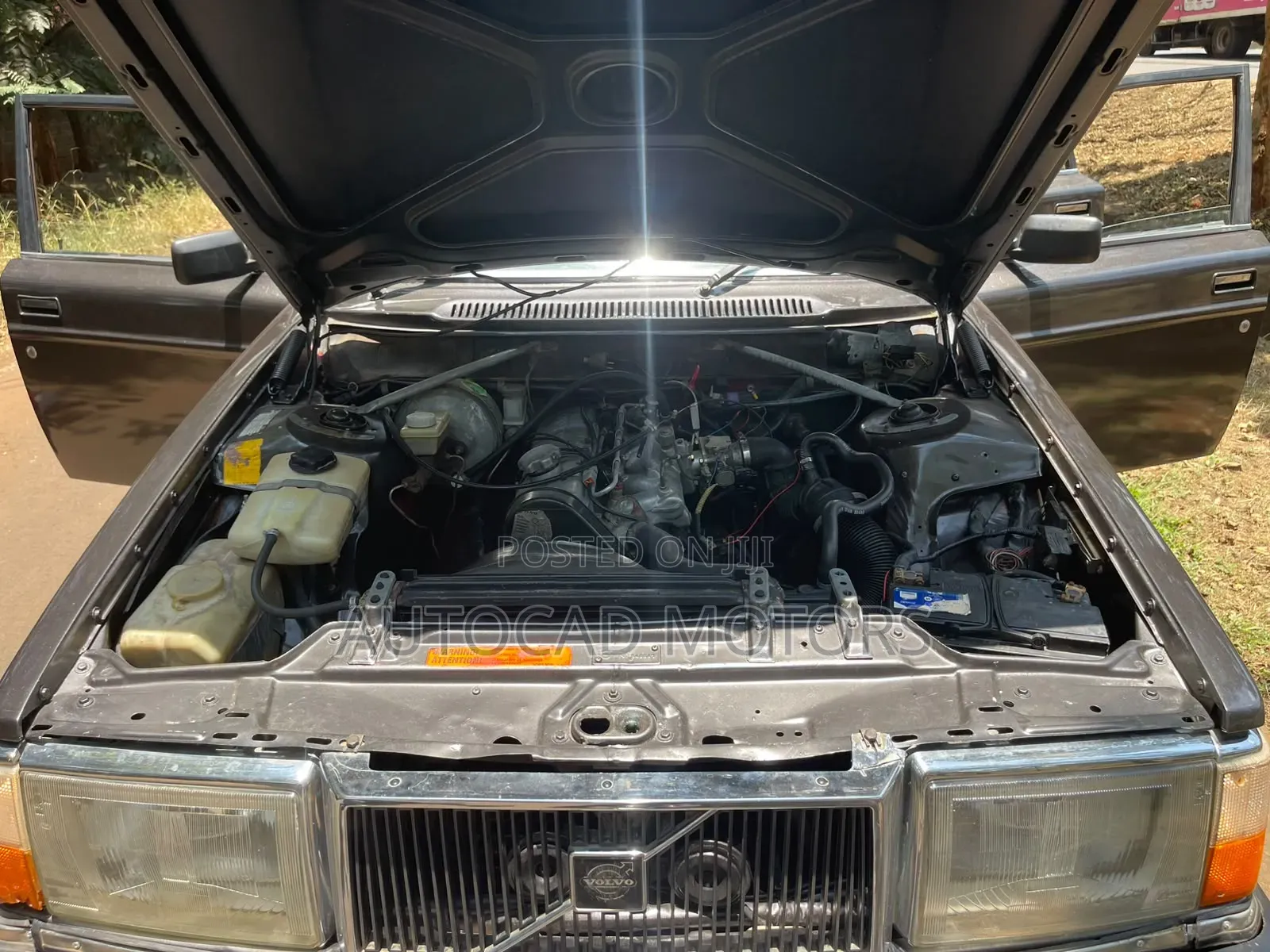 Volvo 240 1983 Brown