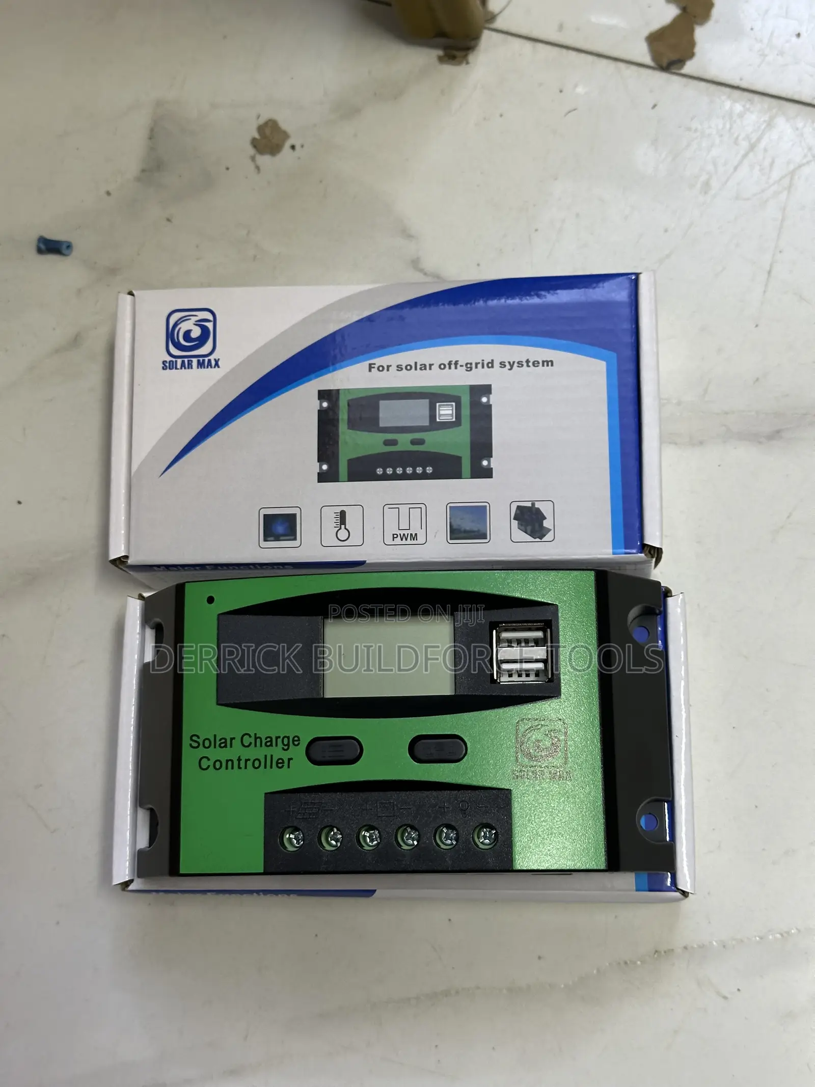 Solarmax 10A Solar Charge Controller