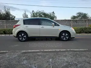 Nissan Tiida 2007 Gold