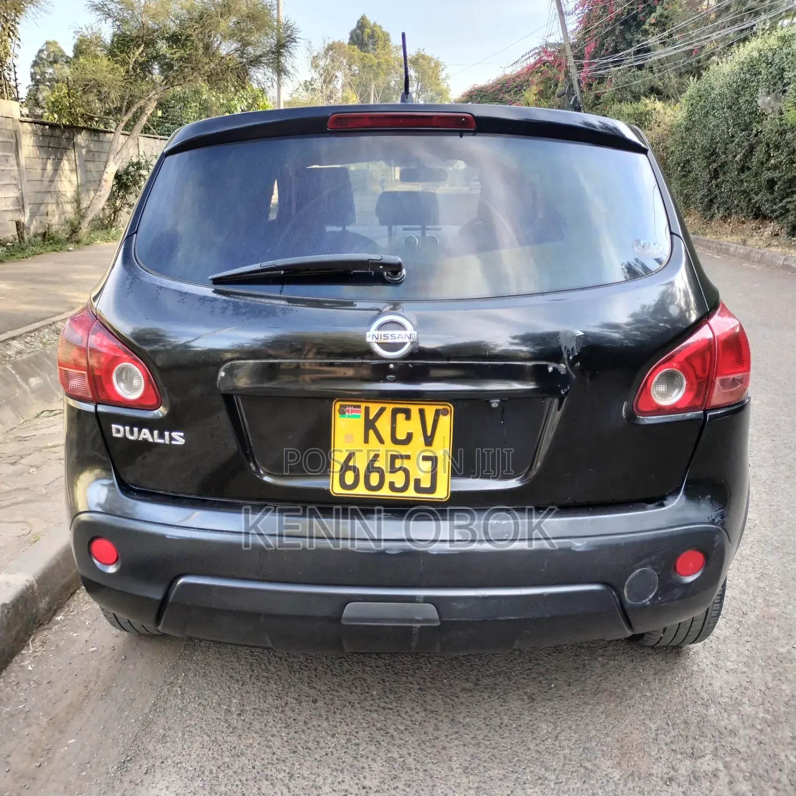 Nissan Dualis 2012 Black
