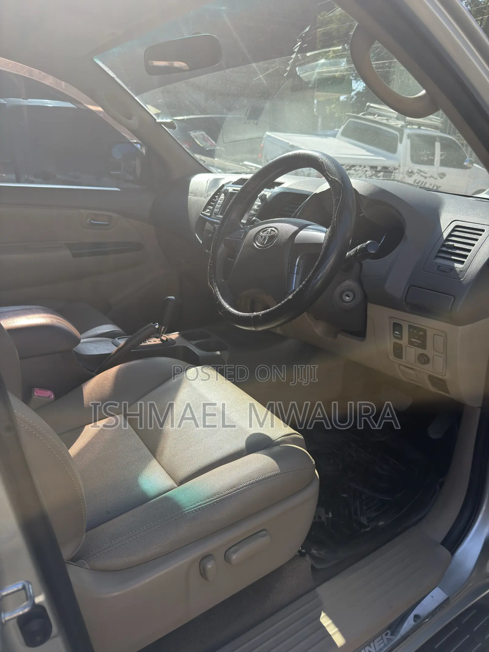 Toyota Fortuner 2.7 AWD 2013 Silver