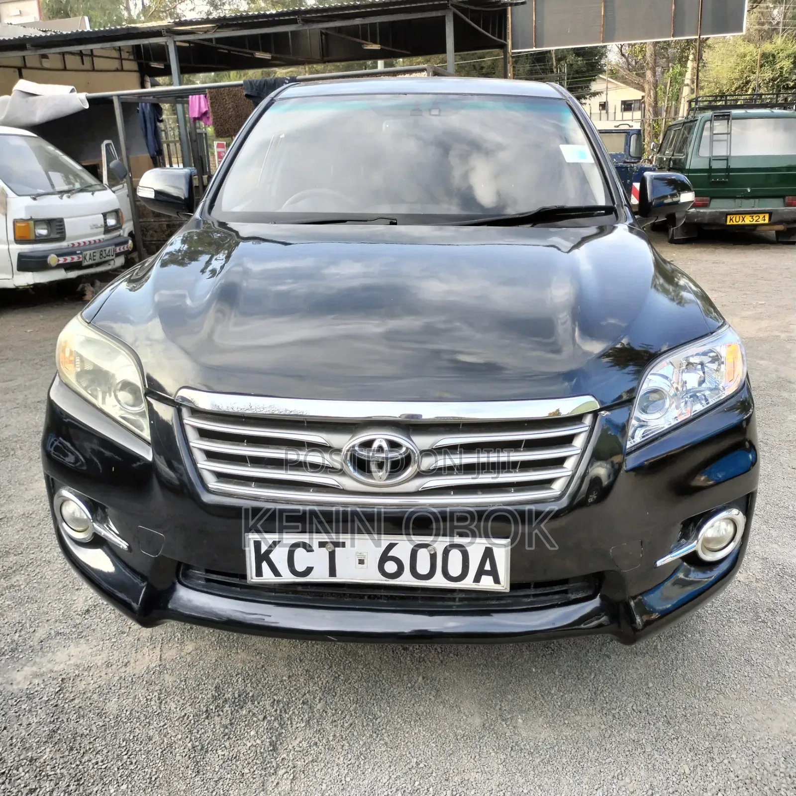 Toyota Vanguard 2011 Black