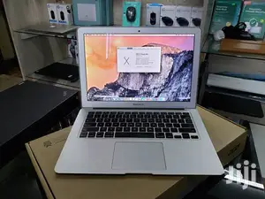 Laptop Apple MacBook Air 8GB Intel Core i5 SSD 128GB