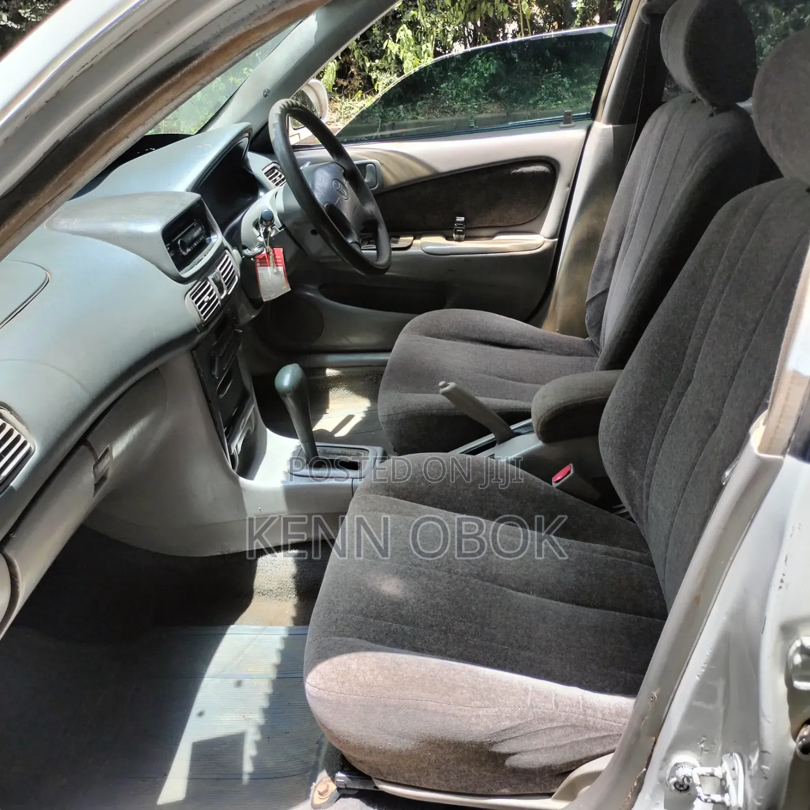 Toyota Corolla Sedan 1998 White