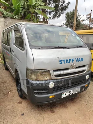 Toyota HiAce 2008 Silver
