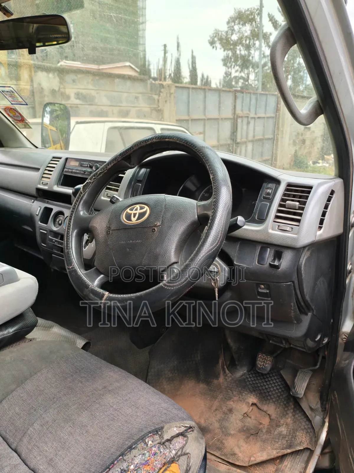 Toyota HiAce 2008 Silver
