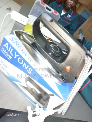 AILYONS 1000W Electric Dry Iron Box Resting