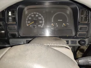 Mitsubishi Canter 2002 White