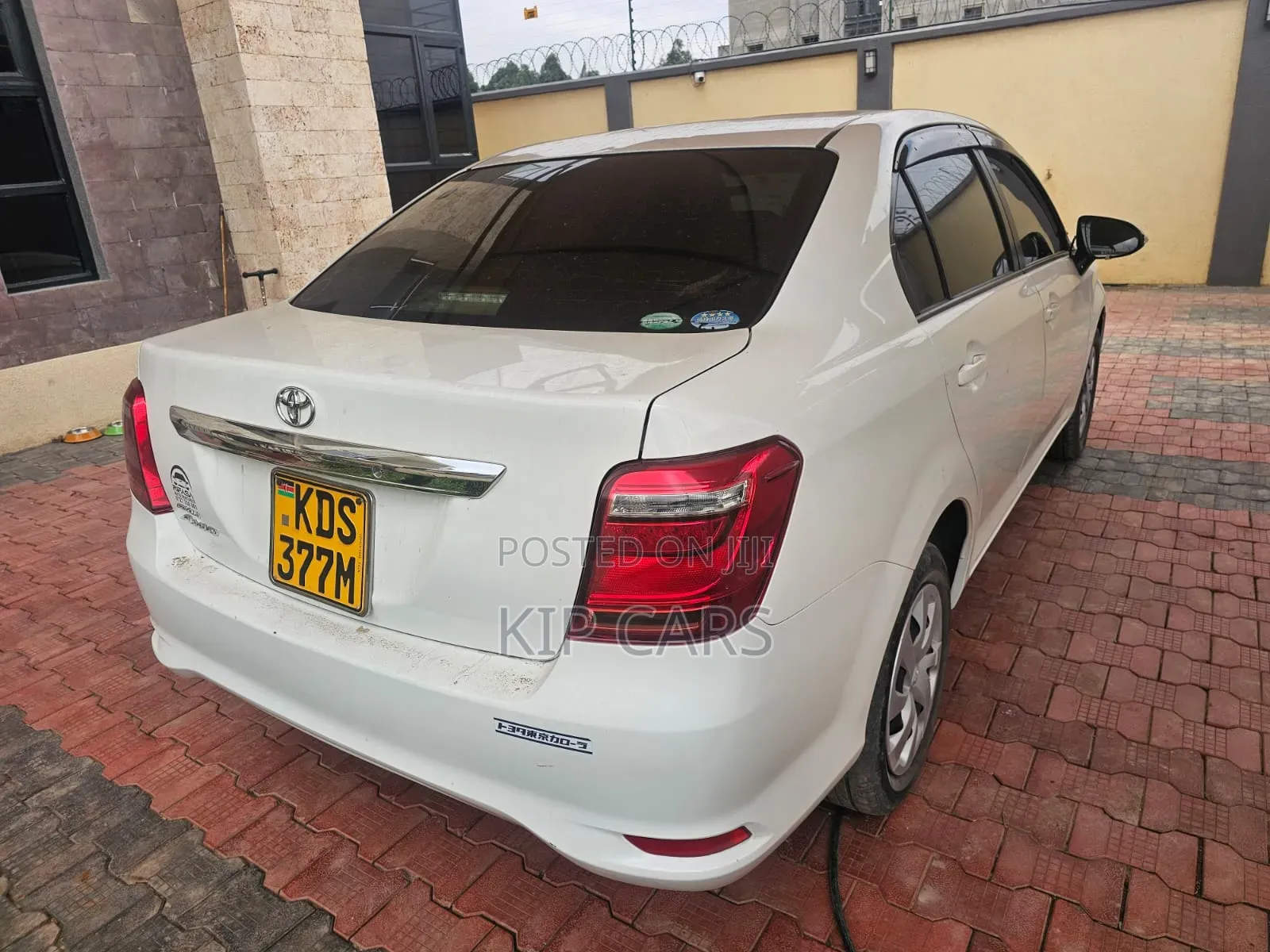 Toyota Axio 1.5 G 2WD 2017 White