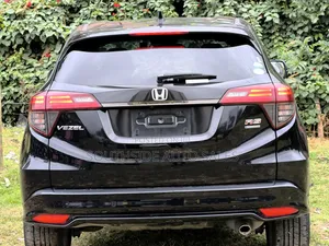 Honda Vezel 1.5 Hybrid 2WD 2019 Black