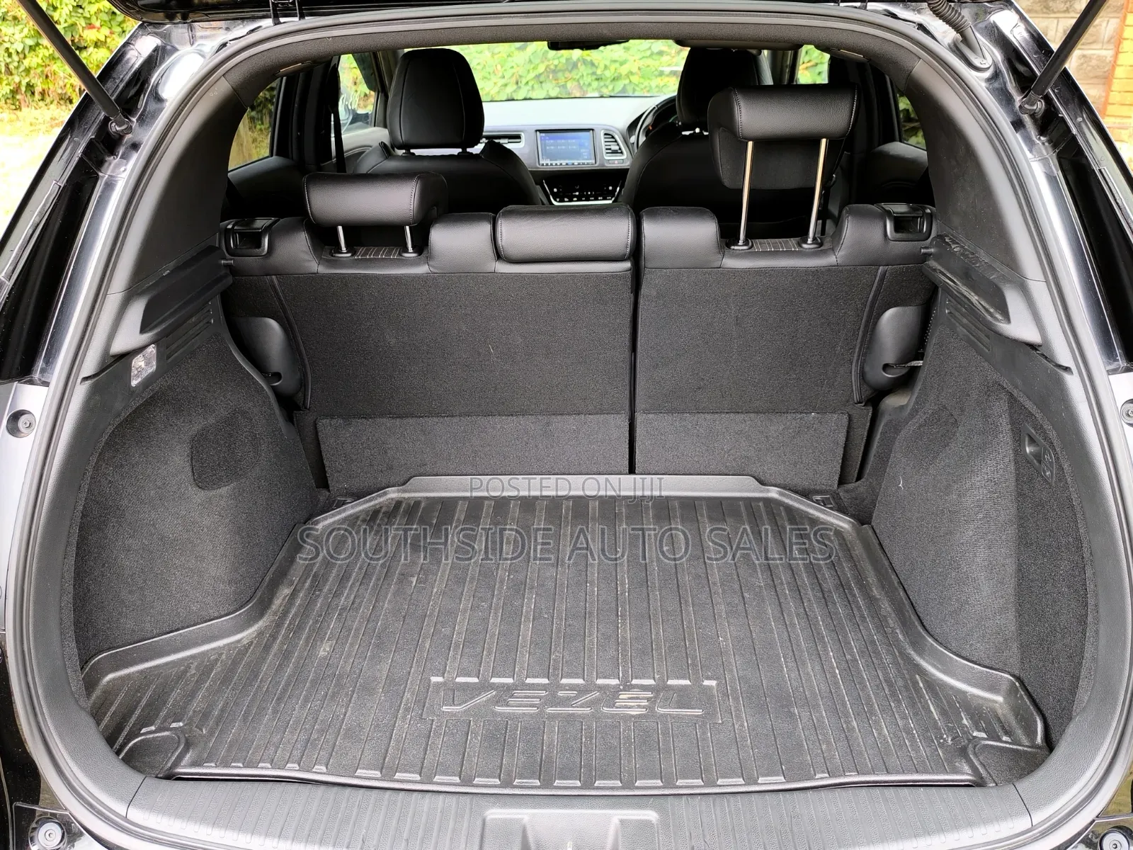 Honda Vezel 1.5 Hybrid 2WD 2019 Black
