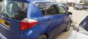Toyota Ractis 2011 Blue
