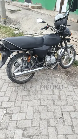 Bajaj Boxer 100 2021 Black