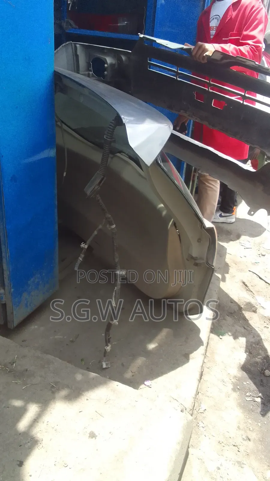 Nissan X-Trail Nt32 Tailgate (Automatic)