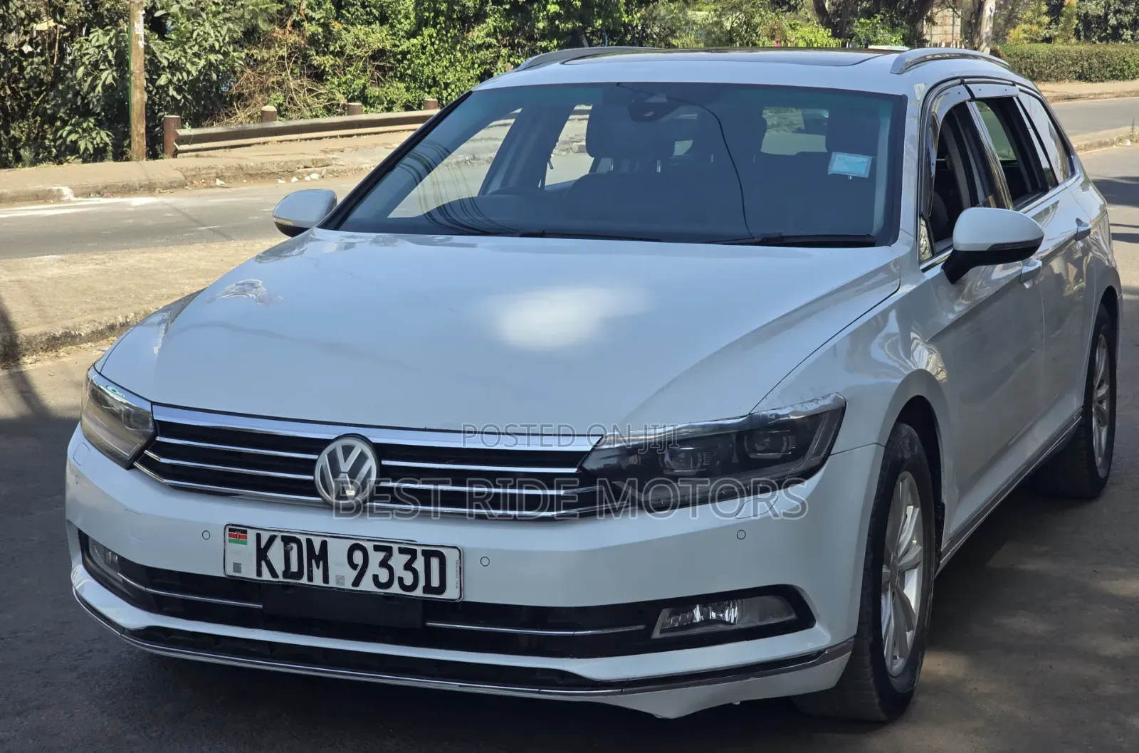 Volkswagen Passat 2016 White