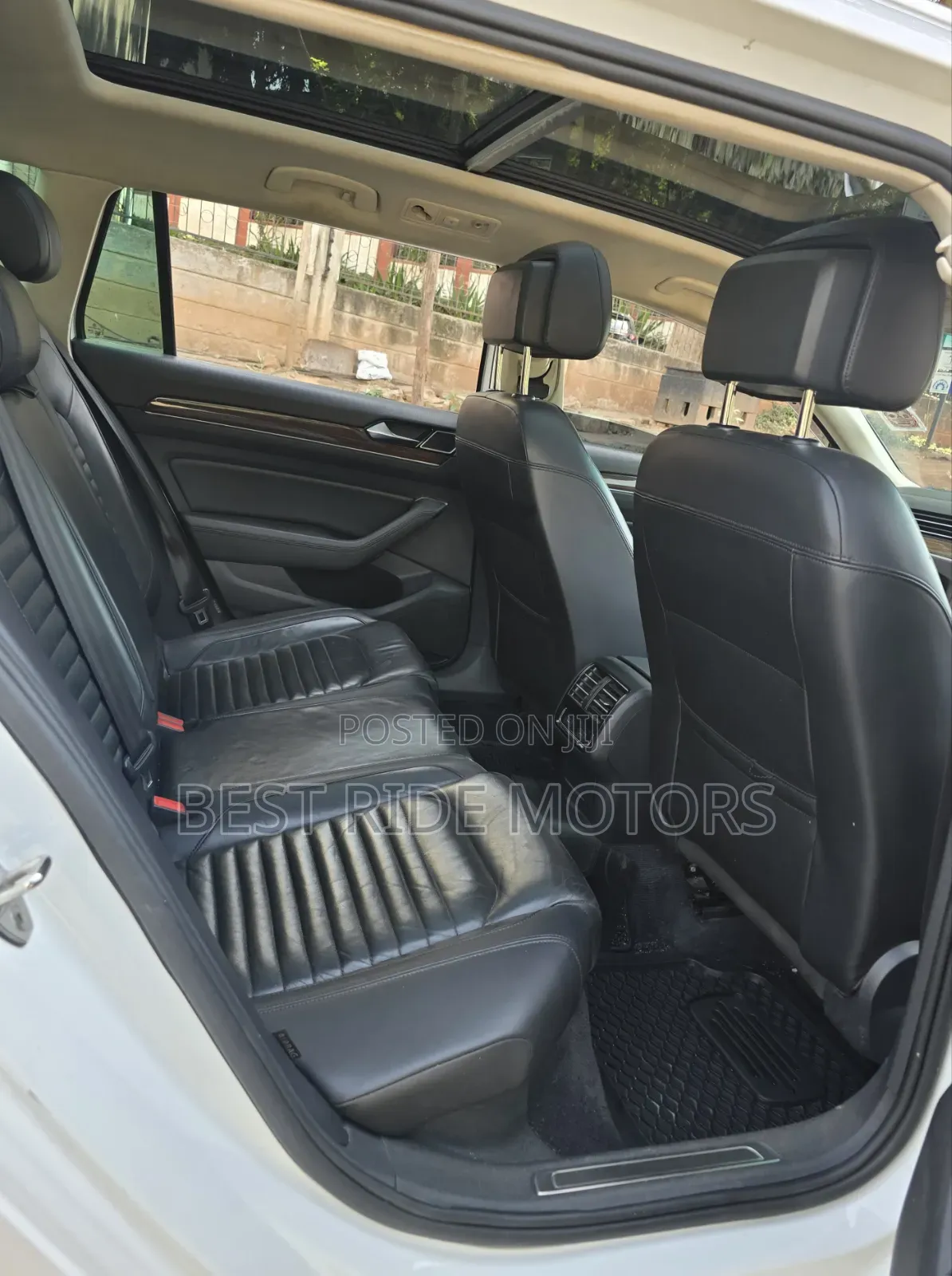 Volkswagen Passat 2016 White