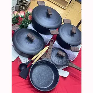 Cookware 15 PCs Set 4 Casserole 4 Lids 1 Pan 2 Silicone Spoon