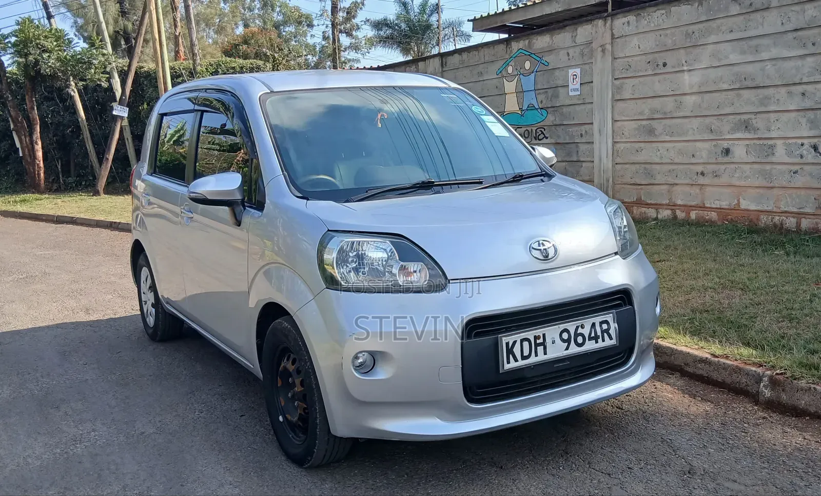 Toyota Porte 2015 Pearl