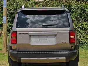 Toyota Land Cruiser Prado 2.8 2024 Brown