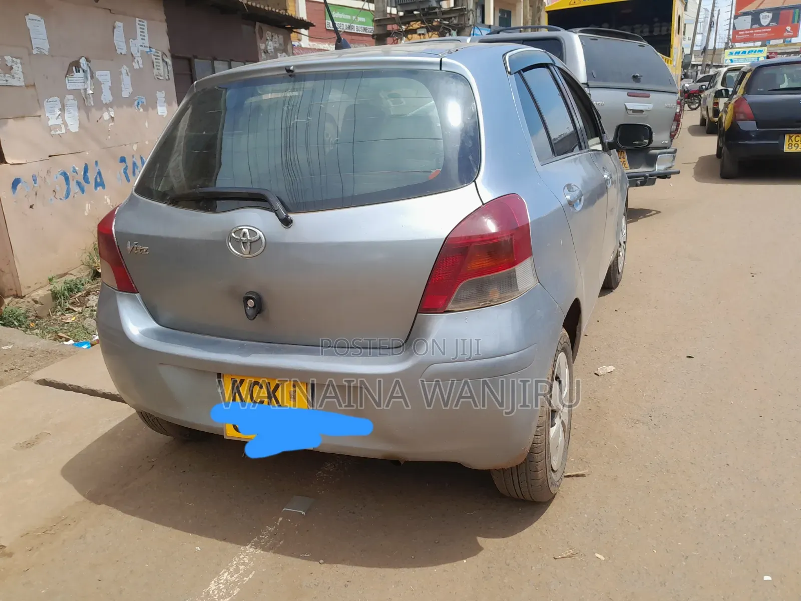 Toyota Vitz 2012 Silver