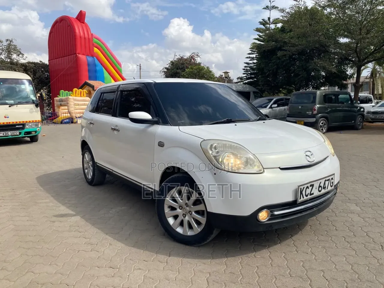 Mazda Verisa 2013 White