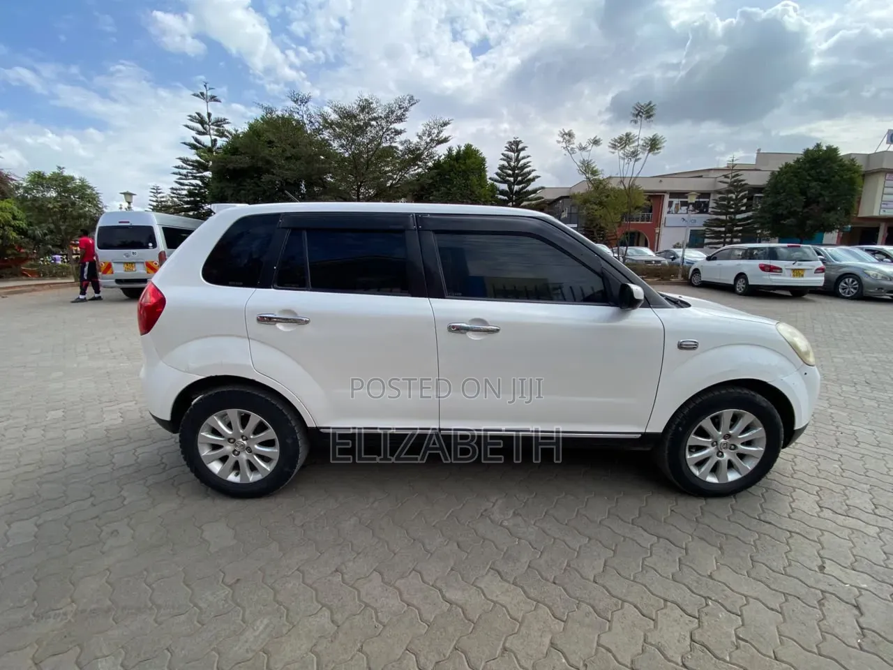 Mazda Verisa 2013 White