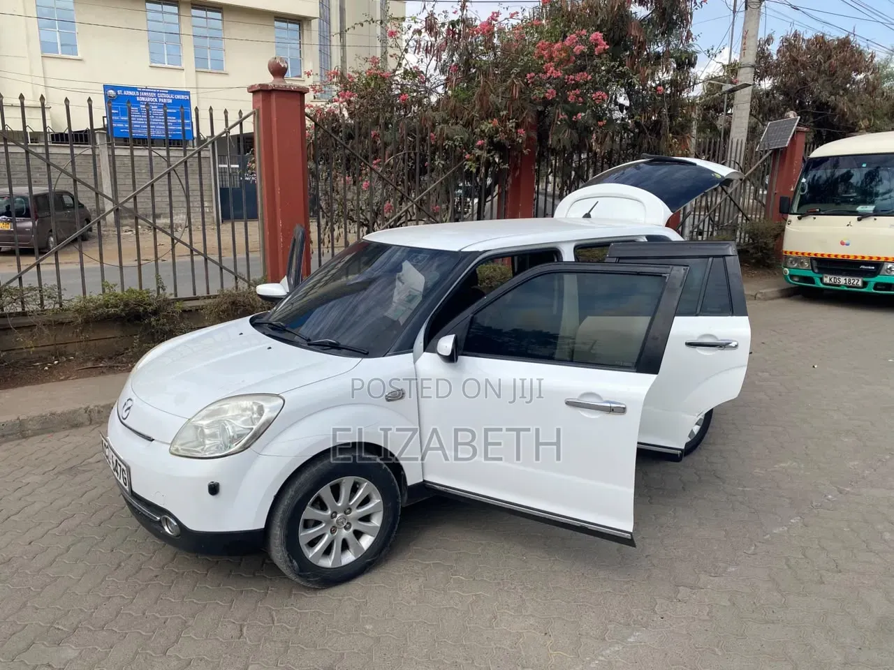 Mazda Verisa 2013 White
