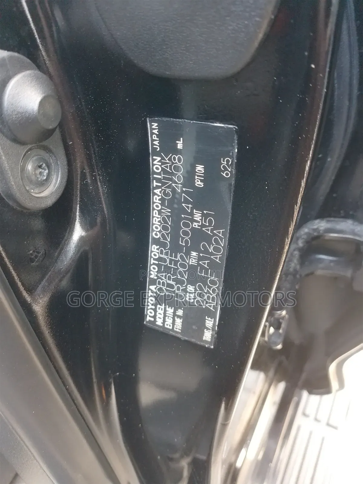 Toyota Land Cruiser 4.6 V8 AX 2010 Black