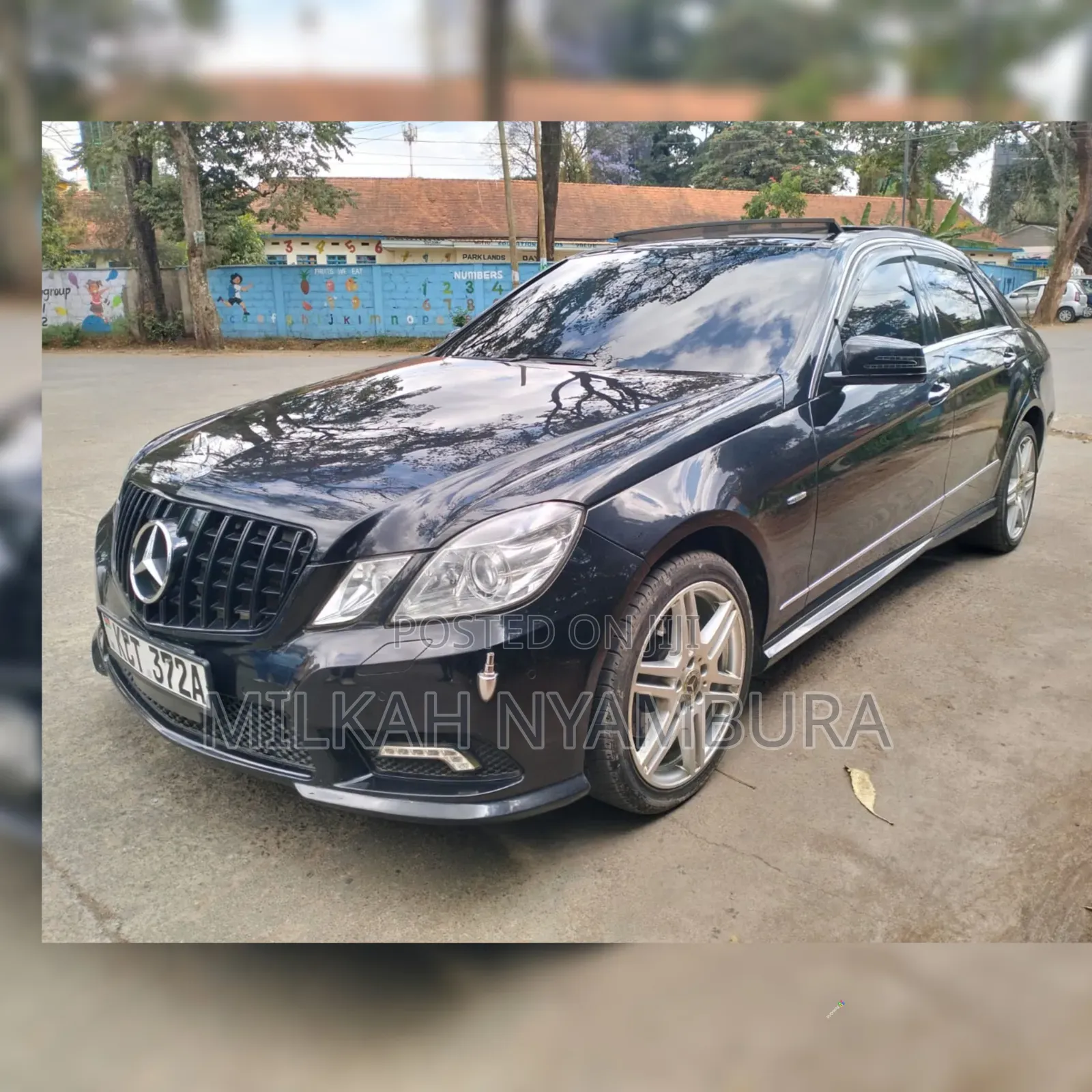 Mercedes-Benz E250 2011 Black