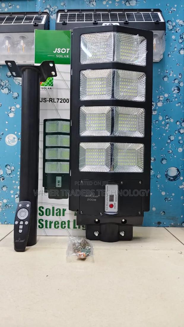 Double Sided 200W Solar Streetlights