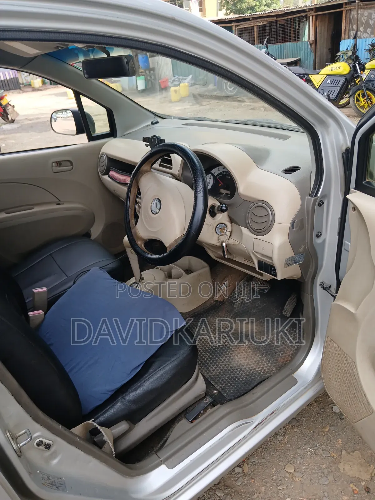 Suzuki Alto 1.0 2012 Silver