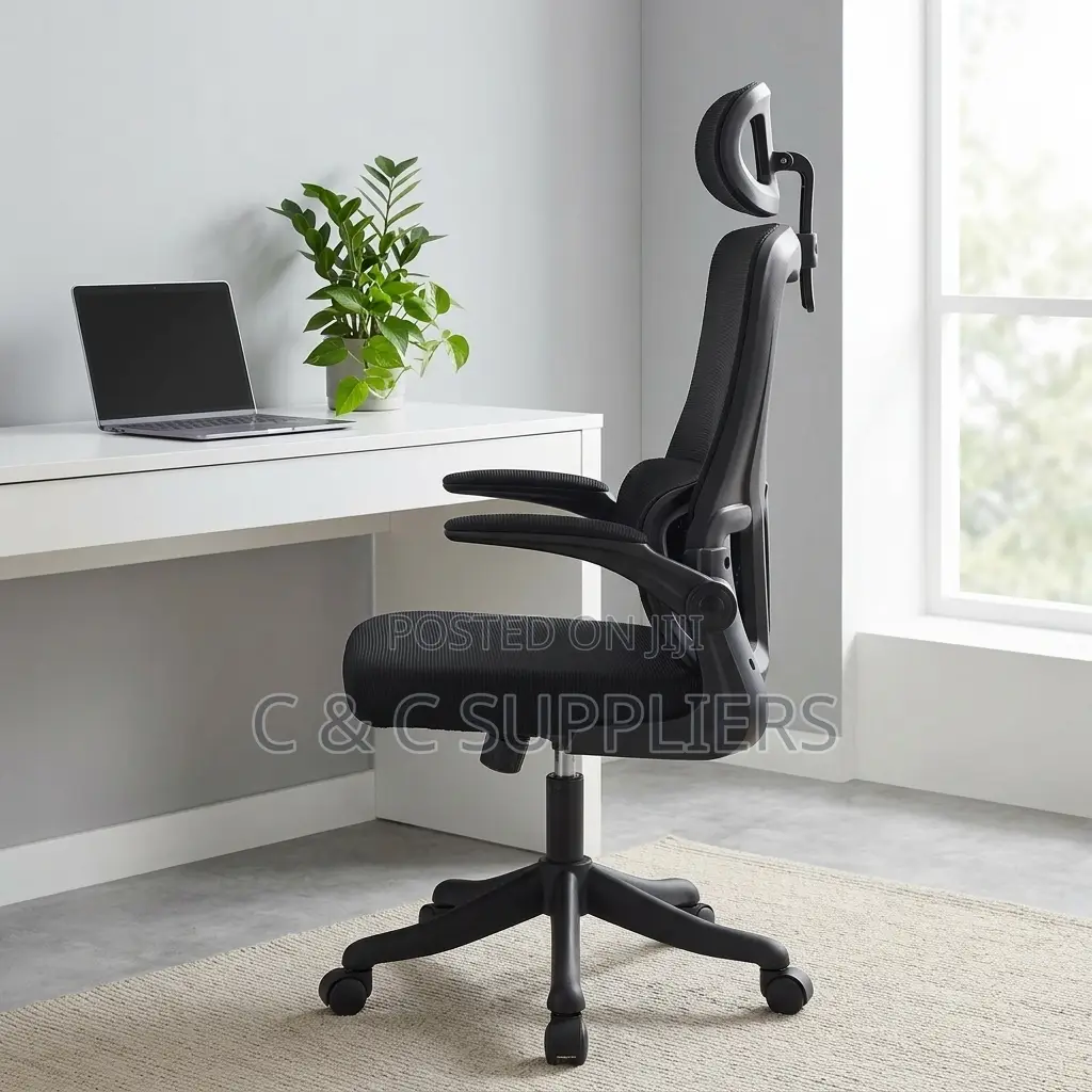 Ergonomic Staff Chair With Flip-Up Armrests
