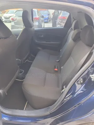 Toyota Vitz 2019 Blue