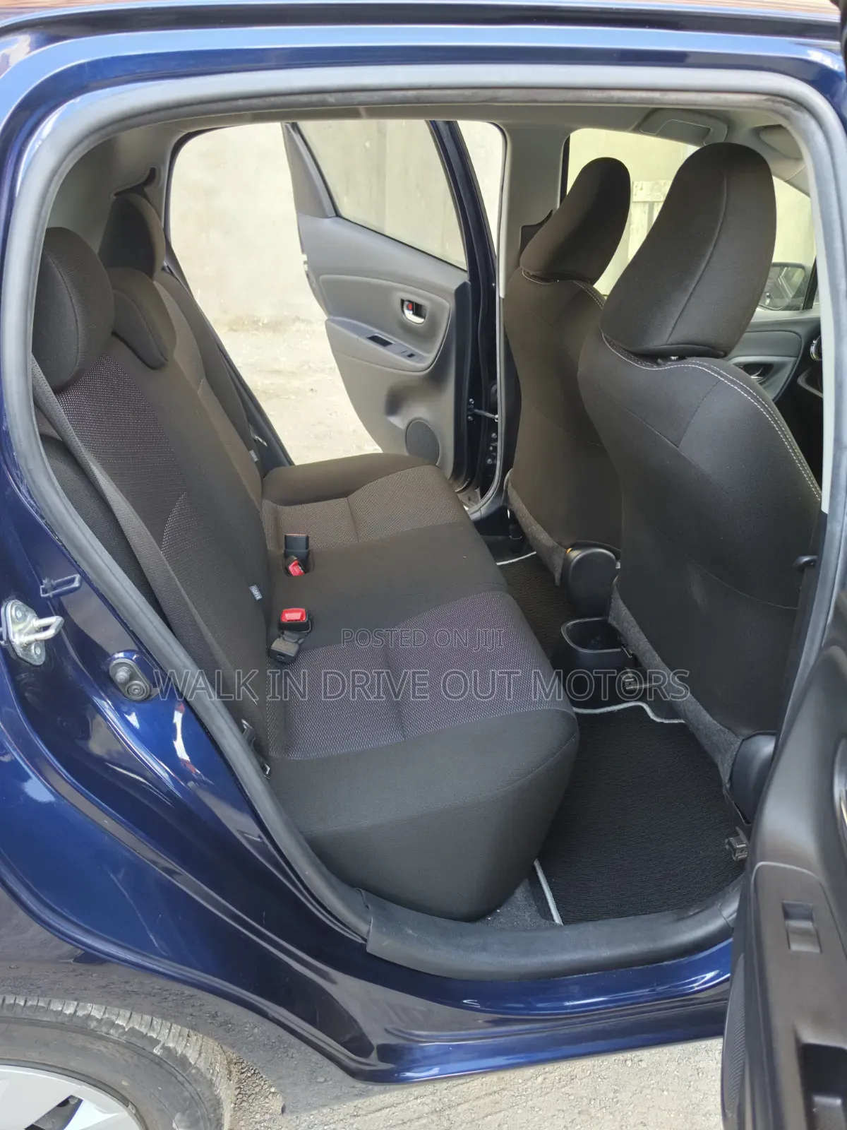 Toyota Vitz 2019 Blue