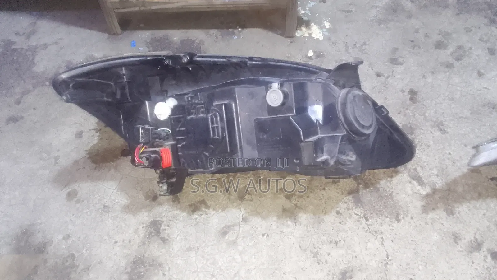 Toyota Runx/Allex Headlight (2004-2006)
