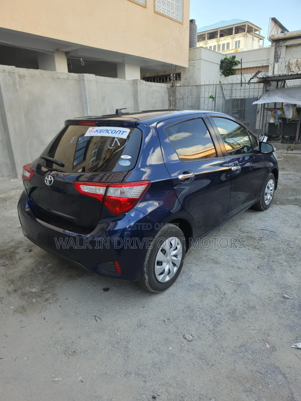 Toyota Vitz 2019 Blue