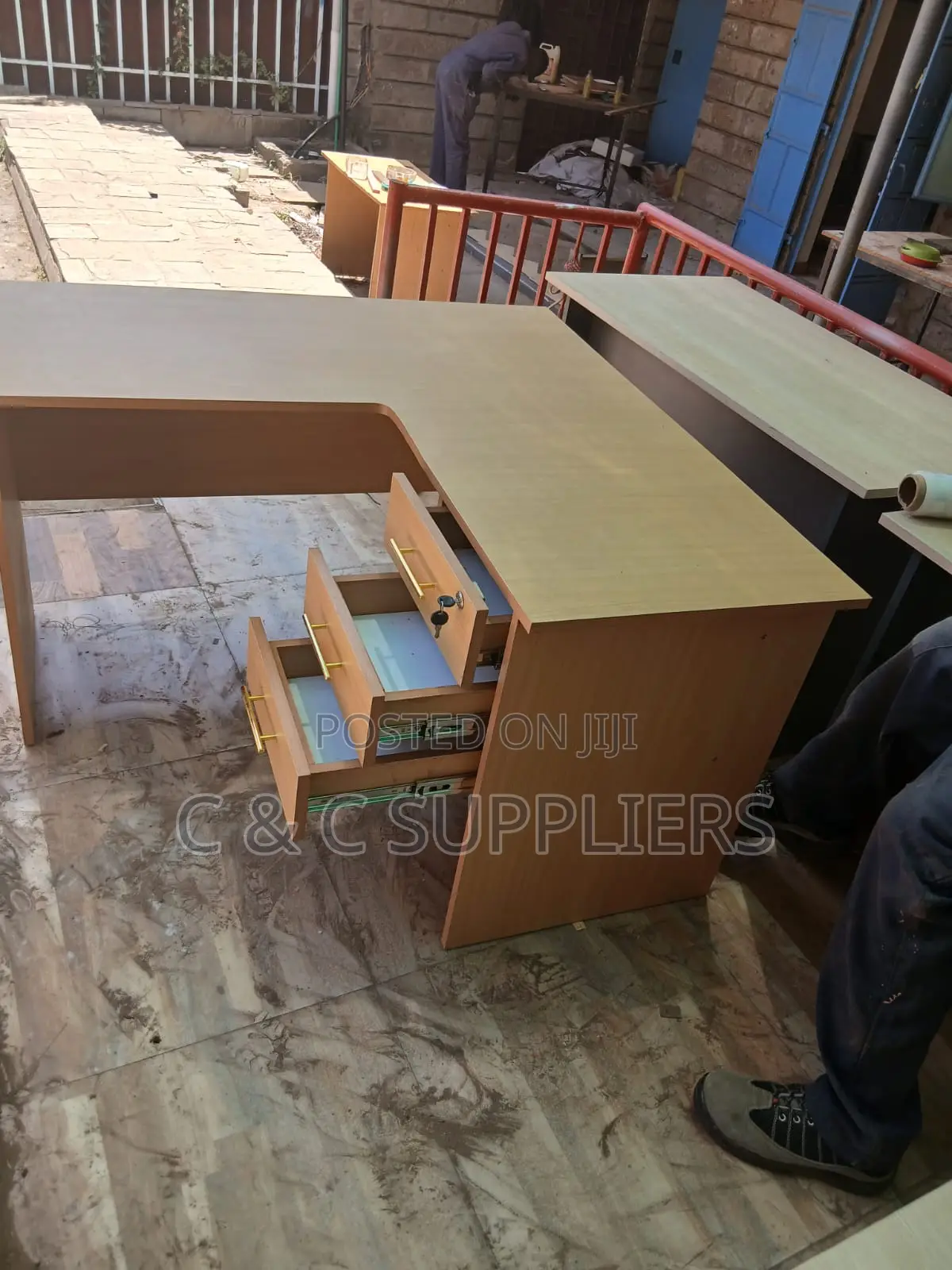 Brown Curved Secretary Desk-1200mm