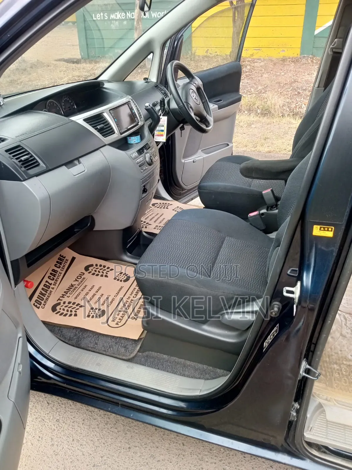 Toyota Voxy 2006 Black