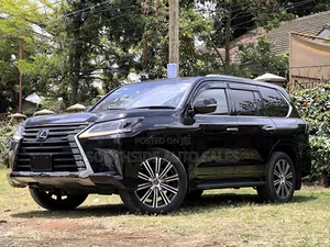 Lexus LX 570 AWD 2019 Black