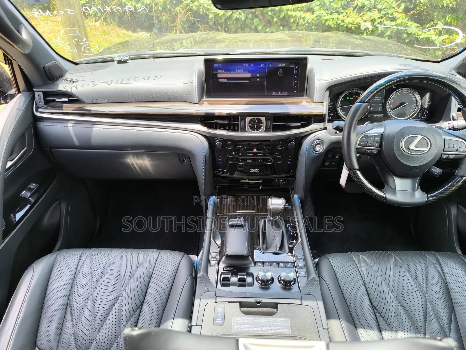 Lexus LX 570 AWD 2019 Black