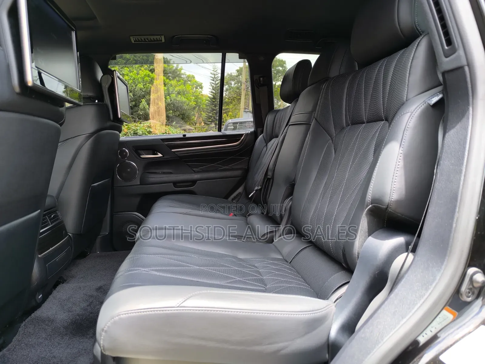 Lexus LX 570 AWD 2019 Black