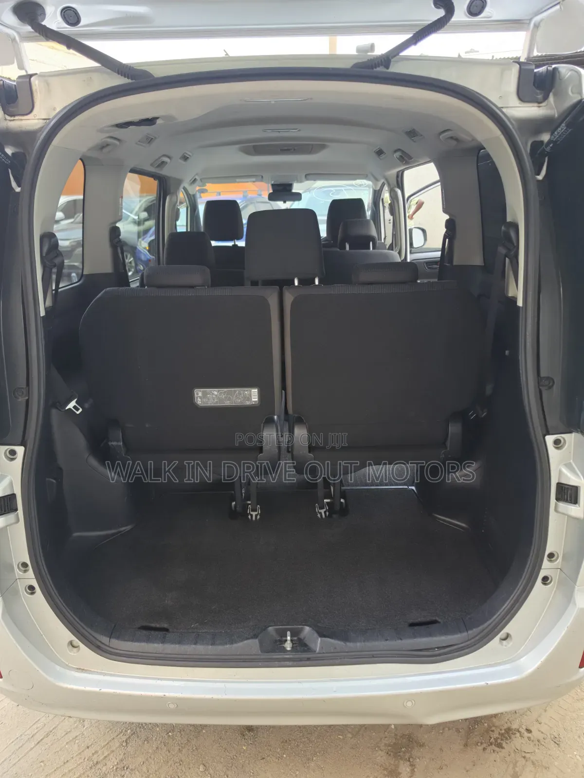 Toyota Noah 2020 Silver