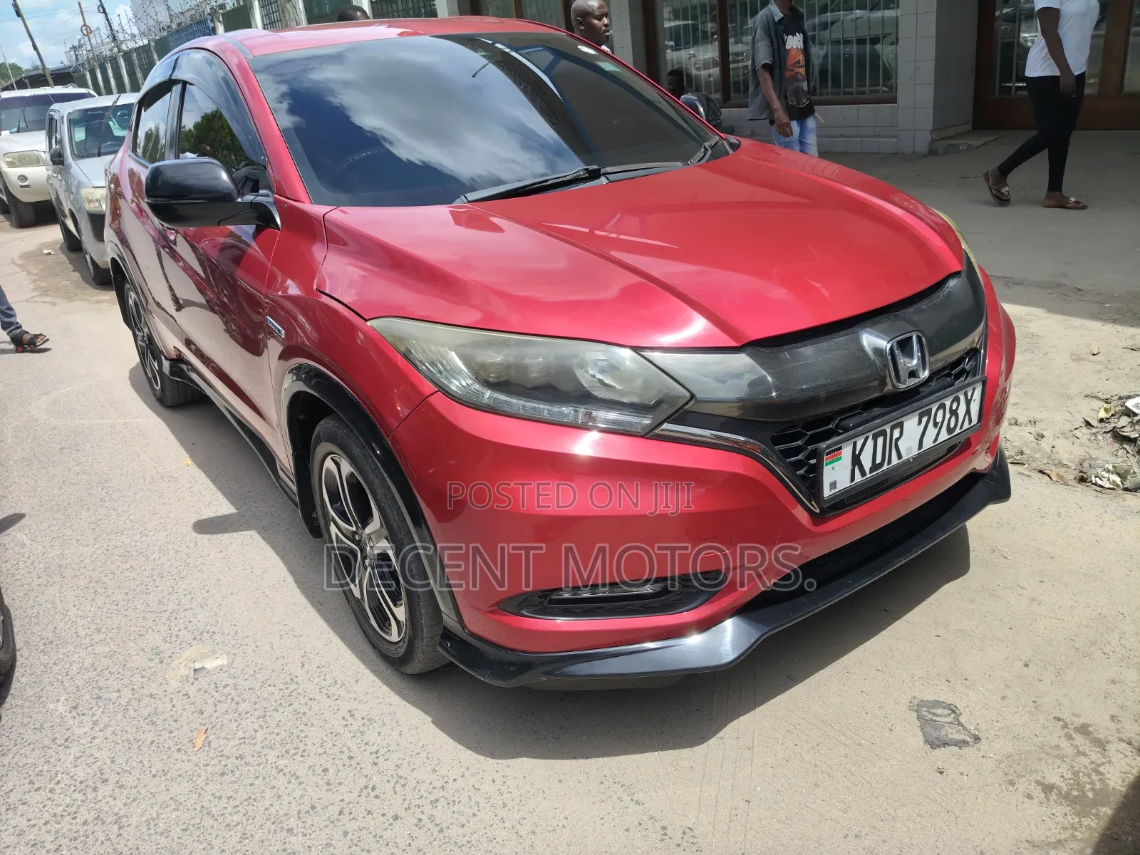 Honda Vezel 2017 Red