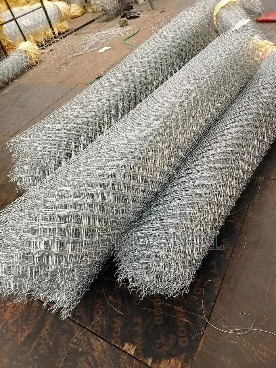 Heavy Duty Galvanized Chain Link Fence Mesh Roll
