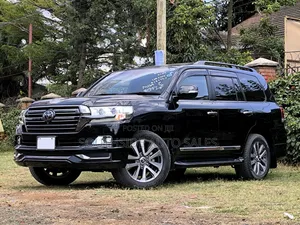 Toyota Land Cruiser 4.6 V8 ZX 2019 Black
