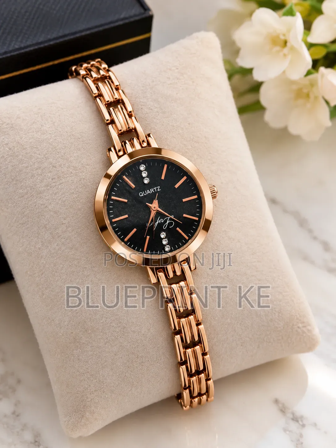 Elegant Women’s Rose Gold Quartz Watch