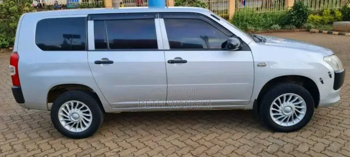Toyota Probox 1.5 GL 2WD 2015 Silver