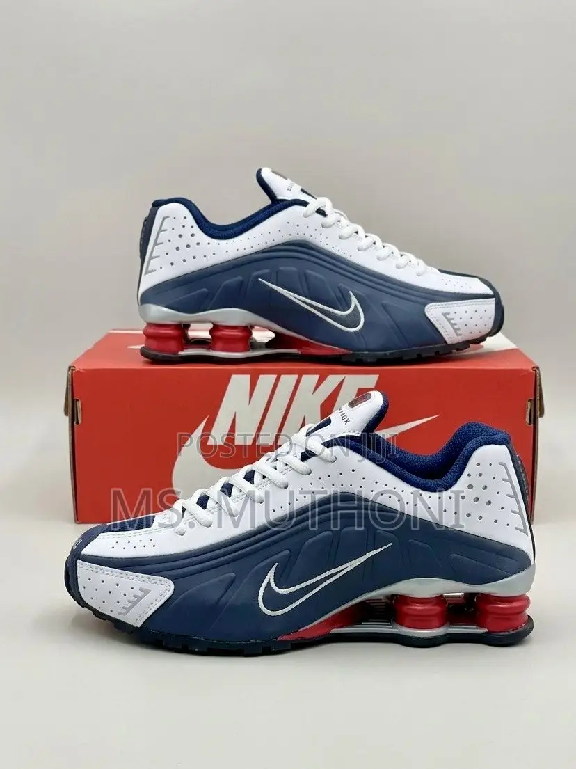 The Nike Shox R4 40-45